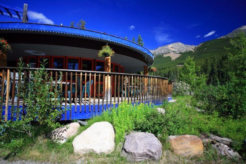 Sunwapta Falls Rocky Mountain Lodge Jasper Exteriör bild